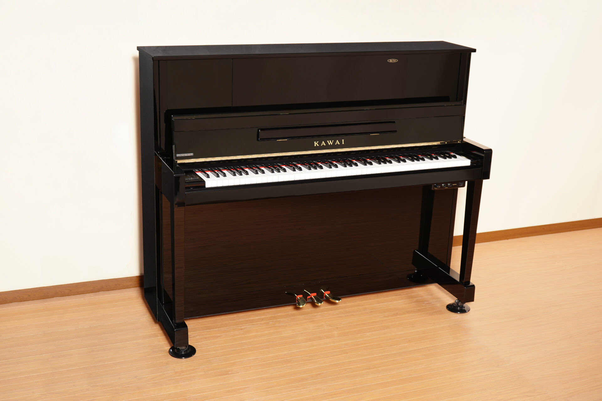 高品質な中古ピアノの販売（修理・再生）は伸和ピアノ 