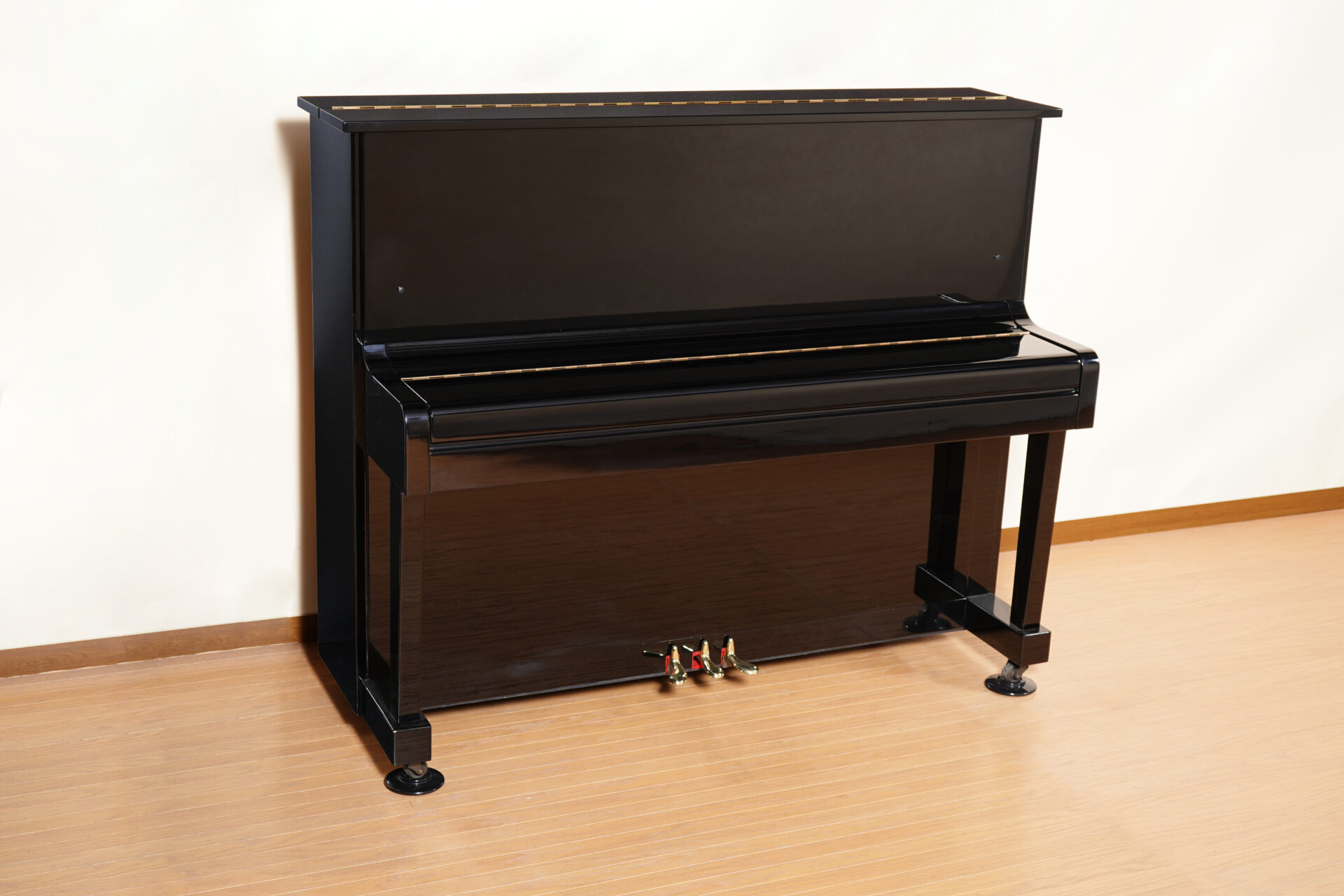 超価格、国産、アールウィンザー、W112、Wハンマー、メッキピン仕様、1台限り！ 超価格、国産、アールウィンザー、W112、Wハンマー、メッキピン仕様、1