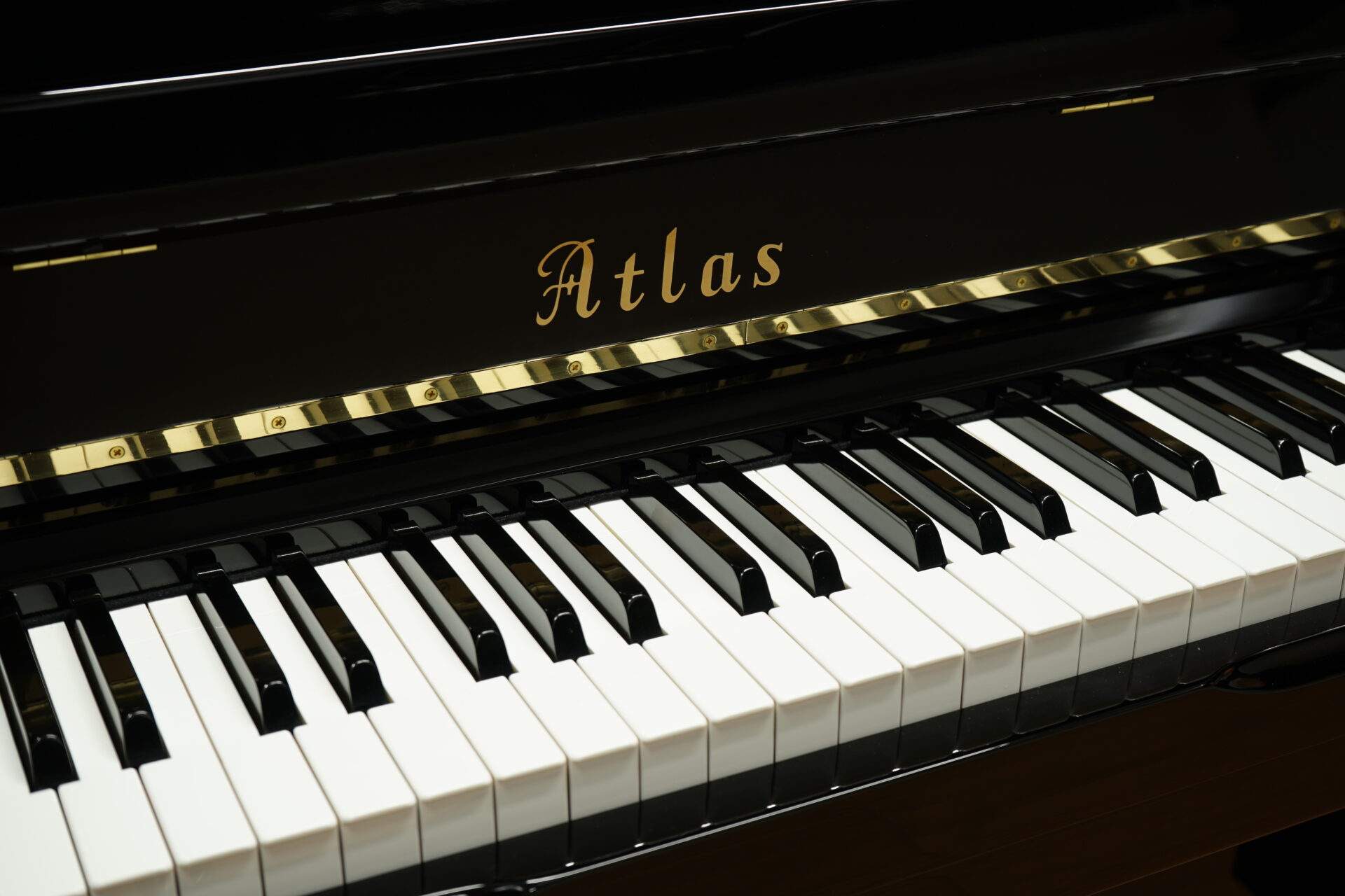 お値下げします⤵️ATLAS 小売業者 アトラスアップライトピアノ FA20 