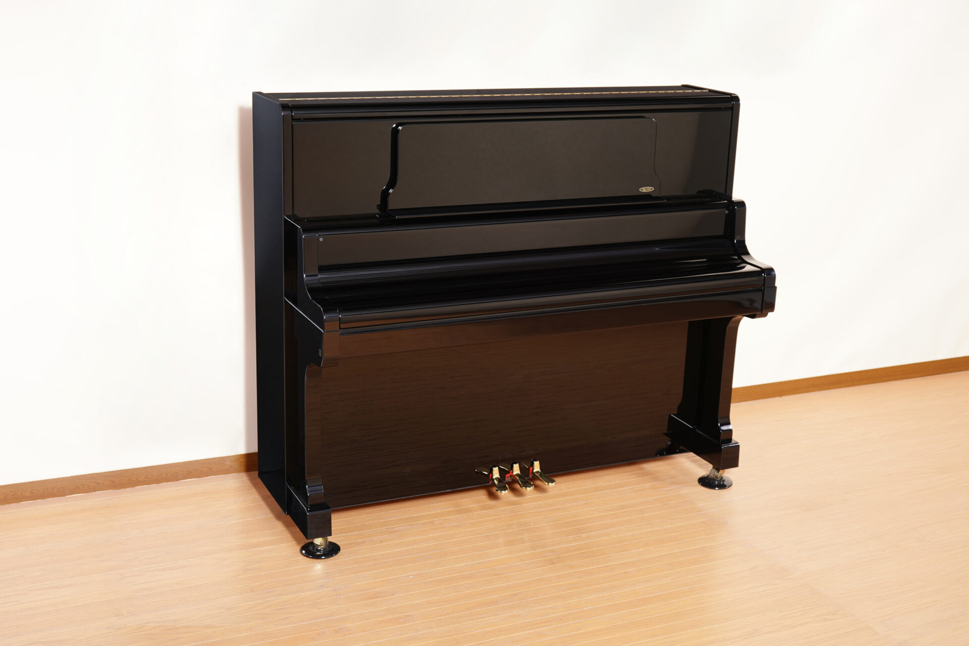 中古 A(中古品)】CARINO (カリノ) CRS-GA1450N（高品質な中古ピアノの  