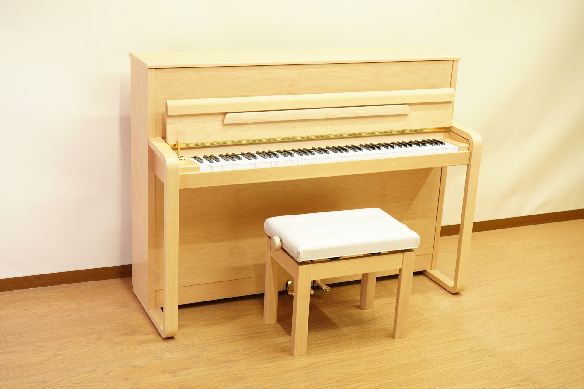 高品質な中古ピアノの販売（修理・再生）は伸和ピアノ 