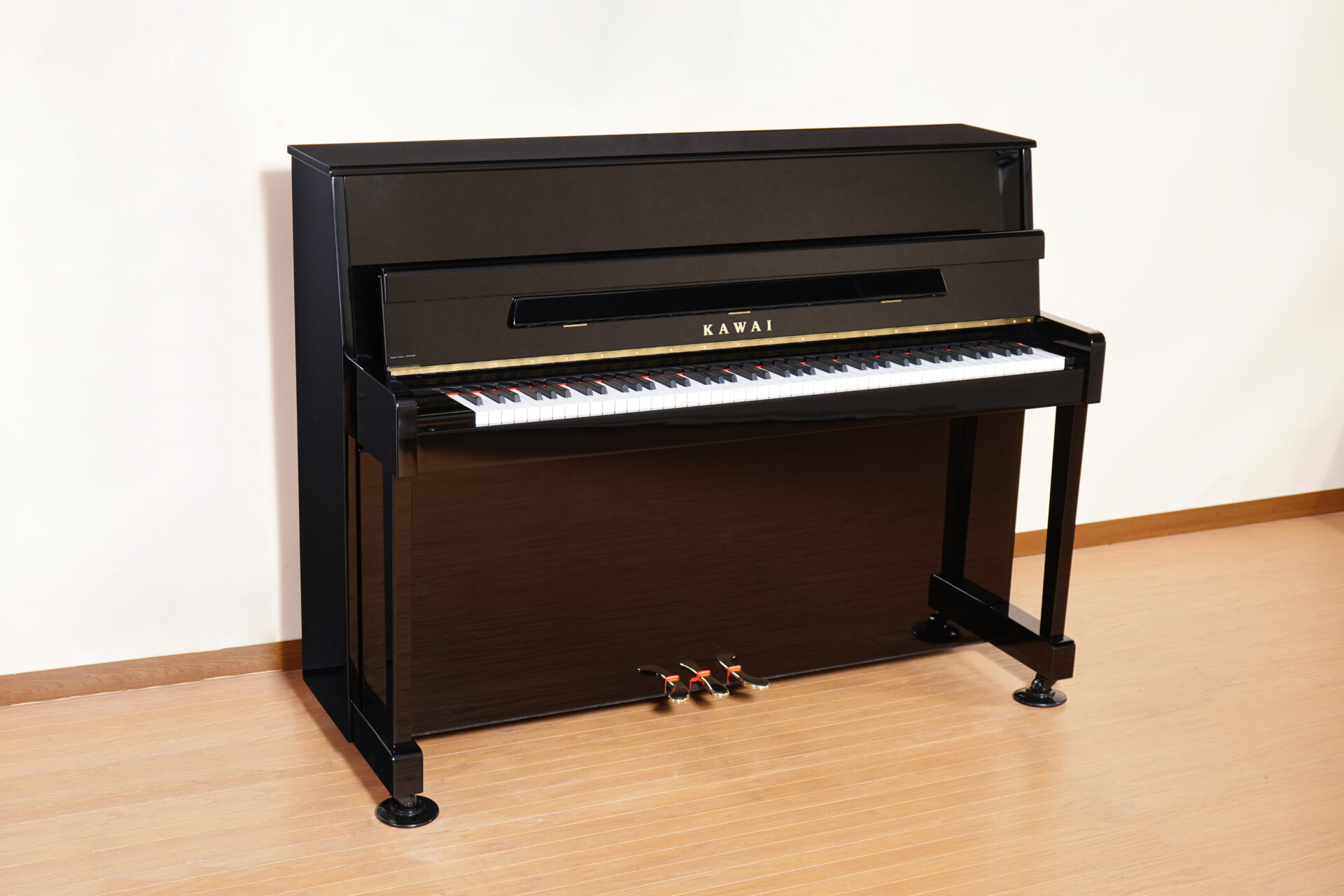 ♪SALE♪ カワイ Kb-15J（2015年製）☆新し目のコンパクトピアノ 