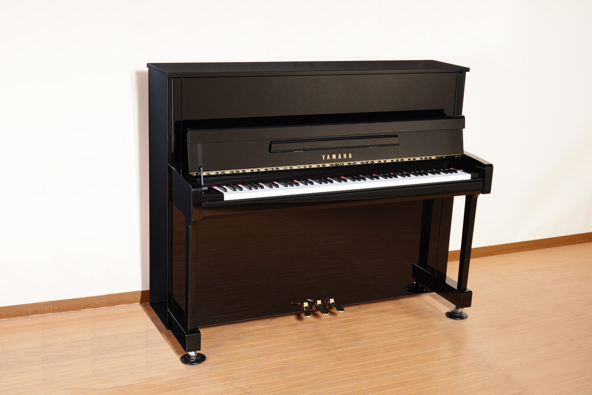 YAMAHA-b121-J28225692-3◎.jpg