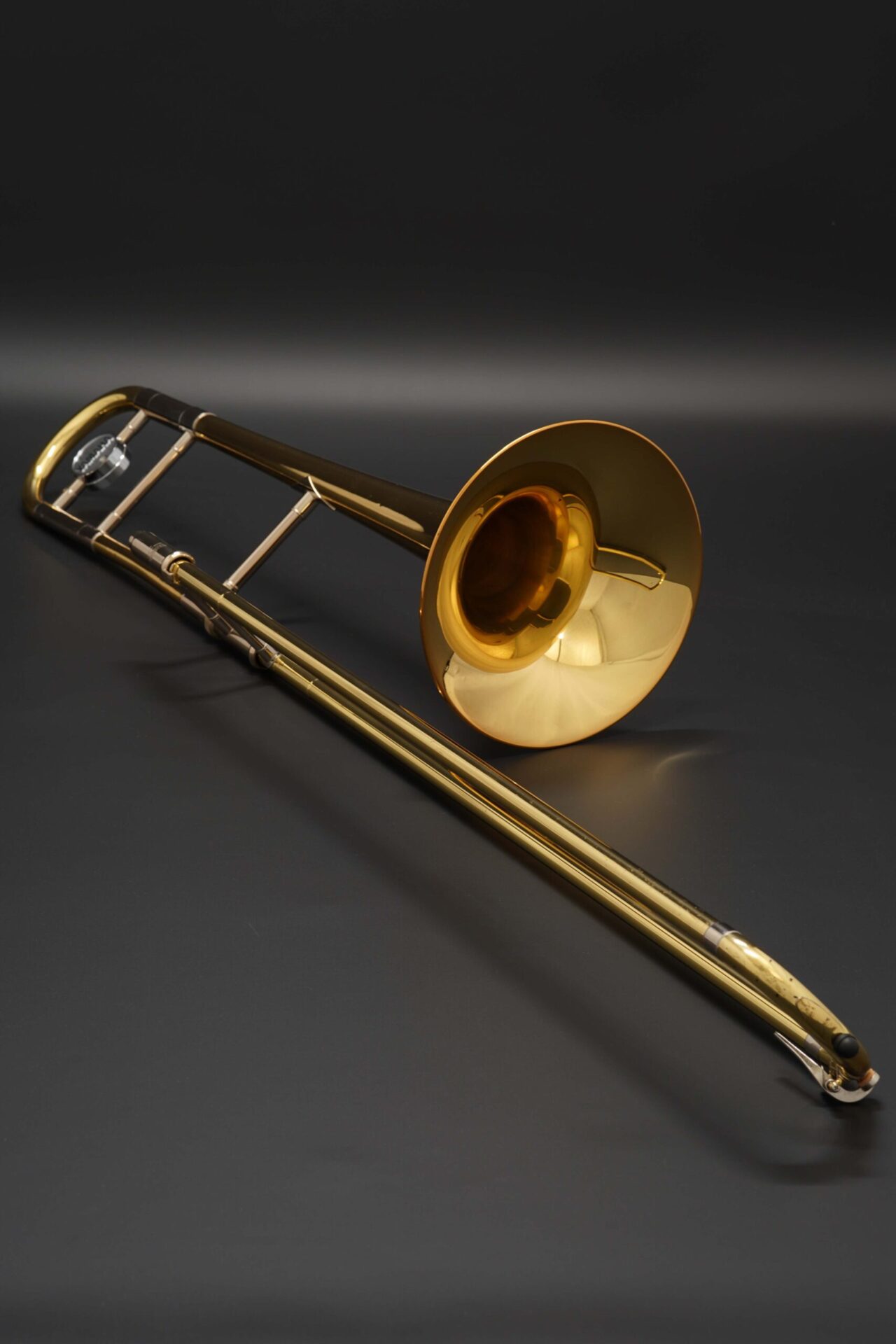 中古管楽器の再生 販売 は伸和ピアノ株式会社 中古管楽器の再生 販売 は伸和ピアノ株式会社